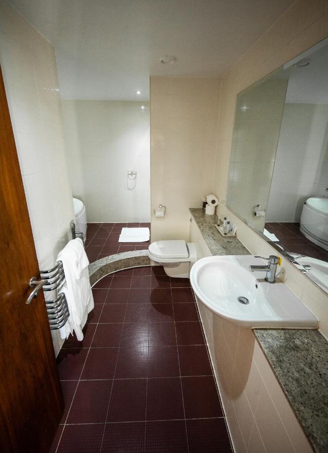 Berwick Manor Hotel Rainham  Eksteriør billede