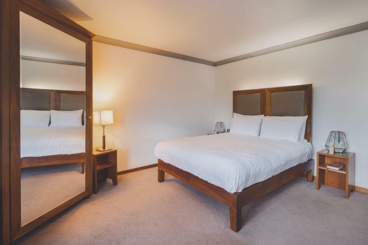 Berwick Manor Hotel Rainham  Eksteriør billede