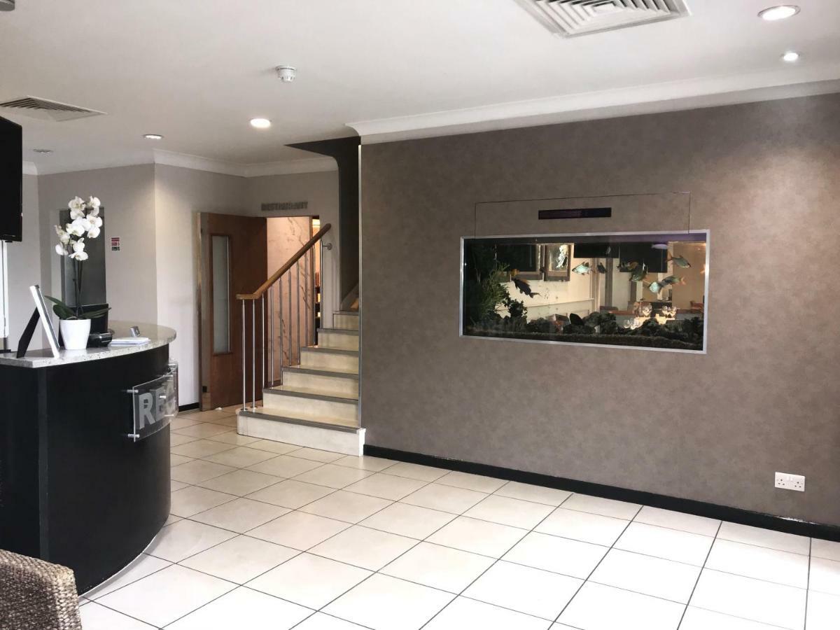 Berwick Manor Hotel Rainham  Eksteriør billede
